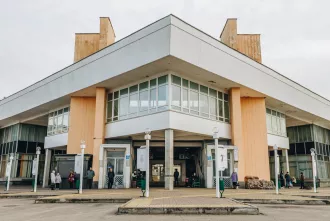 В духе стильных 80-х: почему не нужно откладывать туристический визит на Бобруйский автовокзал