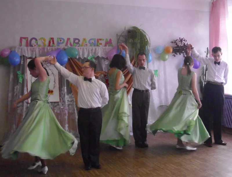 Дорогим и любимым!
