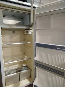 Холодильник в хорошем состоянии