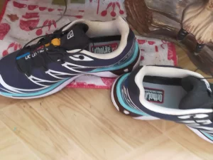 Продам кроссовки SOLOMON