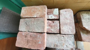 Продам кирпич старый