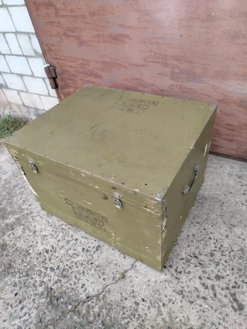 Ящик для овощей на балкон, деревянный