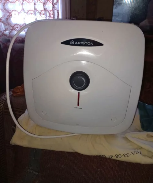 Накопительный водонагреватель Ariston Andris R 15U