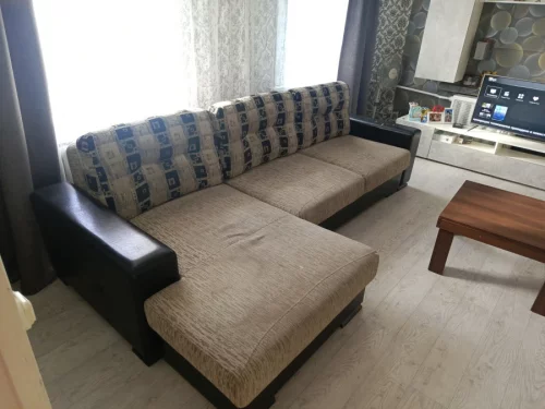 Продам угловой диван б/у