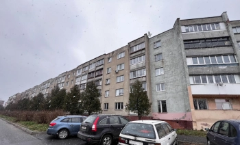 3-комн. квартира в кирп. доме по ул.Энгельса с видом на городской парк