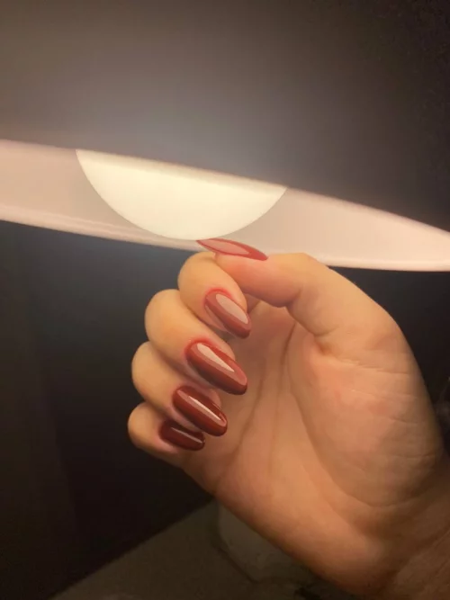 Маникюр, педикюр