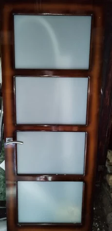 Межкомнатные двери б/y 2 шт