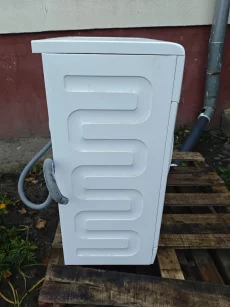 Стиралка узкая Beko с документами