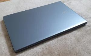 Ноутбук Acer Aspire E5-571
