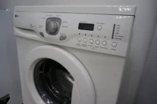 Стиральная машинка LG 5кг (150 руб)
