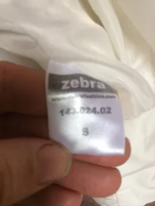 Красивая курточка -44 р-р