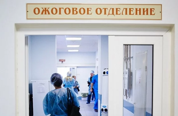 В Бобруйске годовалый мальчик получил ожоги, опрокинув на себя чашку с кипятком