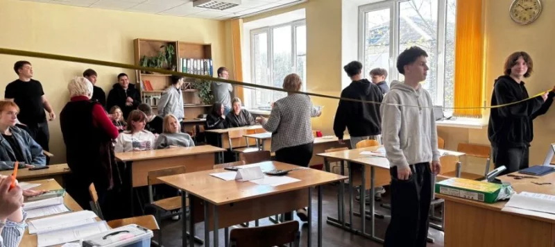 14 апреля в «БГАЭК» между учащимися группы 187с прошла интеллектуальная игра «Pro-Стройка: Битва Мастеров!»