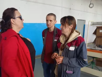 Чтобы найти дорогу. В Бобруйске обсудили пожелания незрячих жителей по разметке