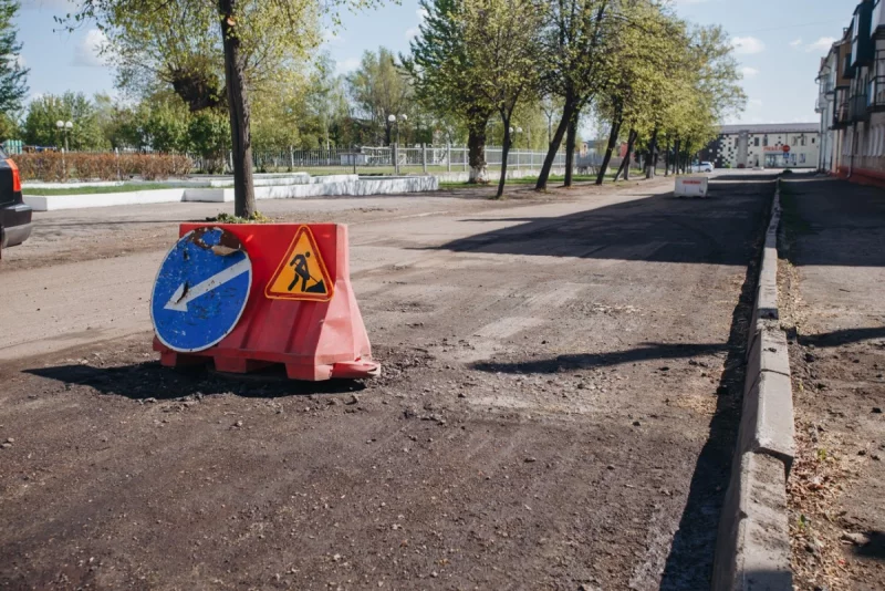 В Бобруйске ремонтируют дороги. Фоторепортаж