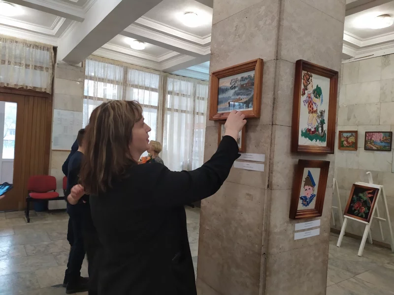 Открылась выставка "Весны чарующая сила"