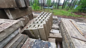 Плиты, блоки, кирпич б/у