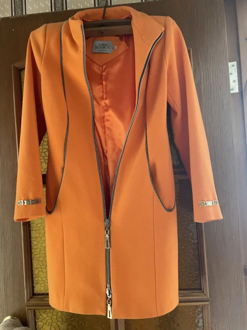 Пальто новое