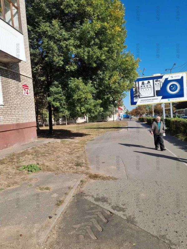 Без киосков, улица Интернациональная значительно похорошела, Вот бы ещё что-то сделали с этими уродливыми рекламными конструкциями