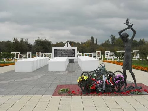 Красный Берег