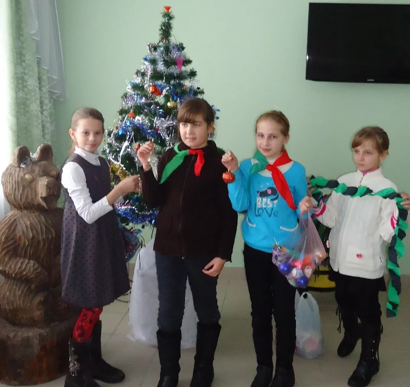Подари другому радость