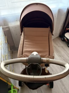 Коляска Stokke