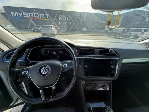 Volkswagen Tiguan II, 2019 г