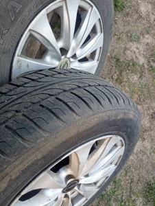 Комплект калеса резиной