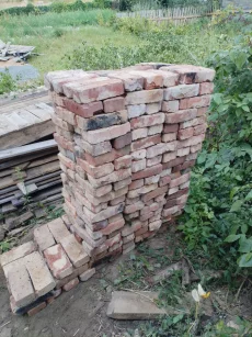 Кирпич красный бу