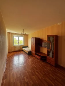 Трехкомнатная квартира на ул. Ковзана, д. 56
