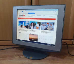 ЖК монитор SONY
