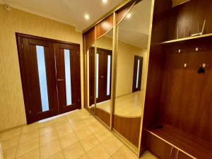 2-х комнатная квартира новой планировки, район Авиагородка