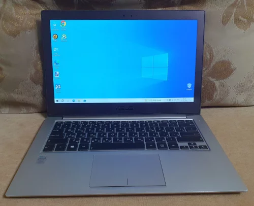 ASUS Zenbook i7 Full HD IPS