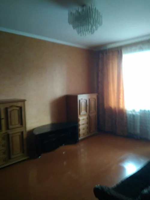 Сдается 2-х комнатная квартира на длительный срок