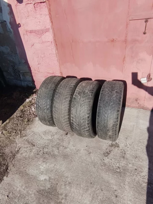 Комплект покрышек R16