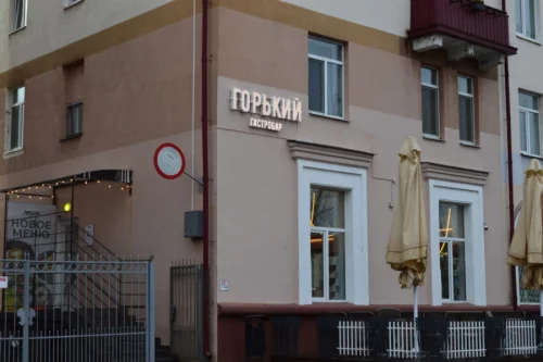 В новое кафе требуется повар