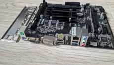 ASRock Q1900M материнская плата