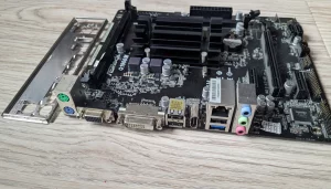 ASRock Q1900M материнская плата