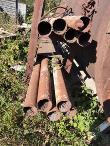 Стеллажи, лист, трубы б/у