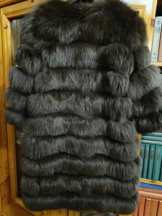 Продам шубку-безрукавку