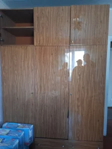 Шкаф трехстворчатый с антресолями