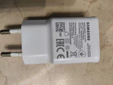 Телефон Самсунг А52