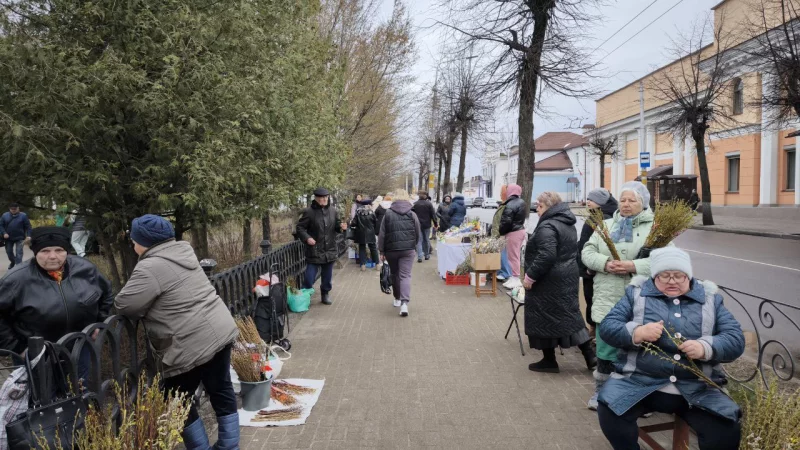 Верба — символ надежды. Как прошло вербное воскресенье в Бобруйске