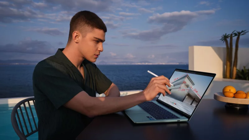 В Беларуси появился высокопроизводительный ноутбук Huawei MateBook 14 с сенсорным OLED-экраном