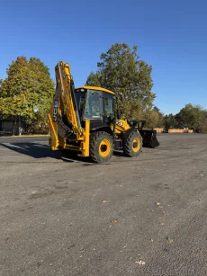 Арена экскаватора- погрузчика, Аренда манипулятора