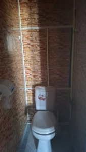Одну комнату в трехкомнатной квартире