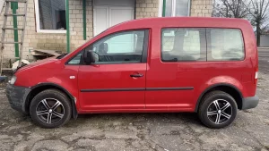 VW CADDY 2008г.механика.5700у.е