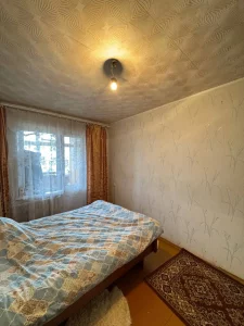 Трехкомнатная квартира по пр-ду Звёздный, д. 13