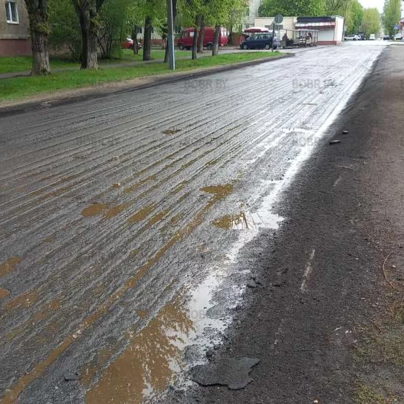 В авиагородке обновляют асфальт