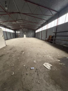 Складское помещение с прилегающей территорией рядом с бест клубом